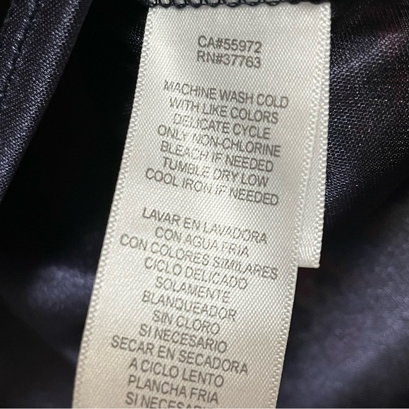 LAUNDRY by SHELLI SEGAL Aztec Shift Dress‎ Size L Mandarin Red Multi Liquid Knit - Picture 13 of 16